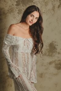 Studioportrait von Karyna Chernova – professionelles Model-Shooting München